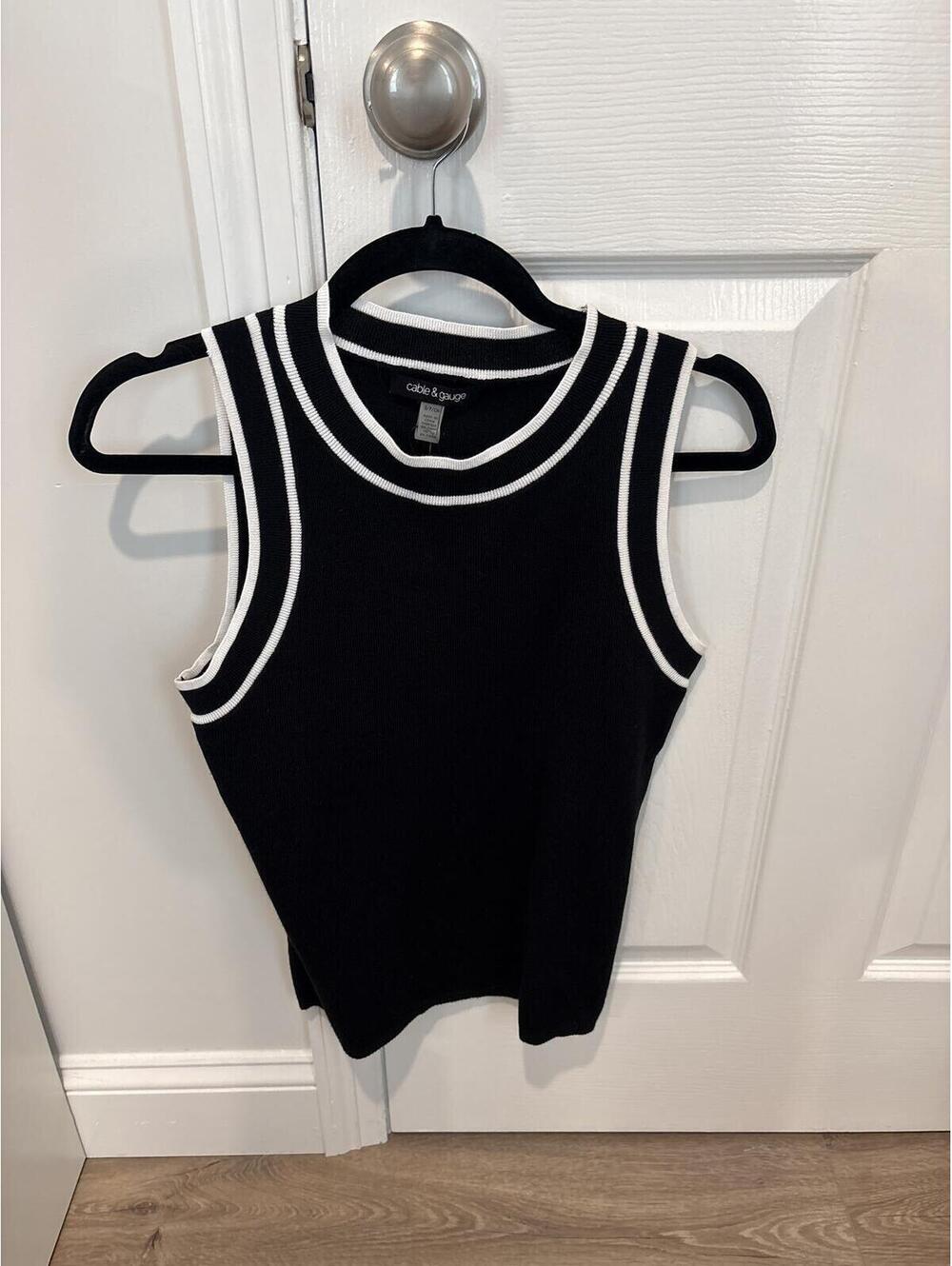 Cable & Gauge Black White Contrast Trim Sleeveless Knit Top Sz S